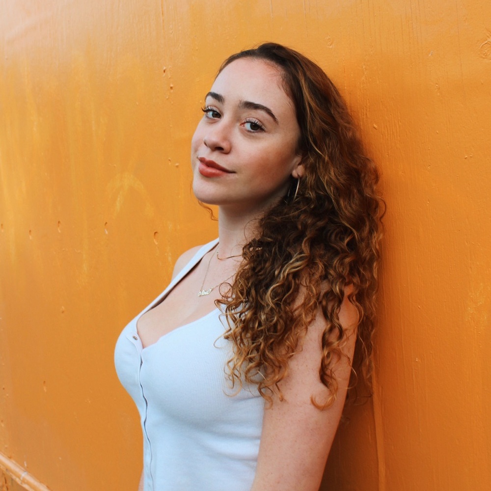 Meet your Posher, Nina